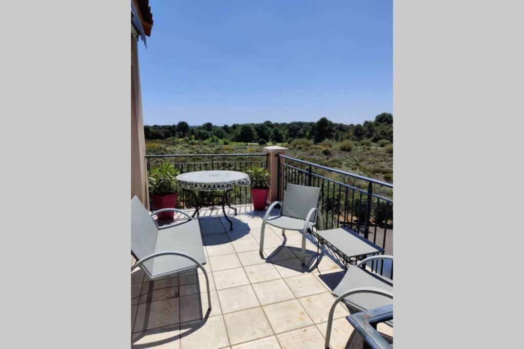 Golf Saint Thomas - Belle Apartment *